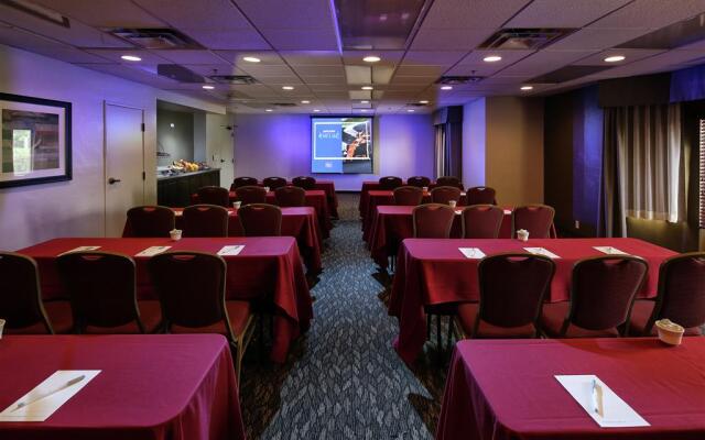 Hampton Inn & Suites Tucson-Mall