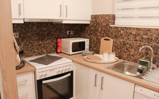 Asinis Apartment