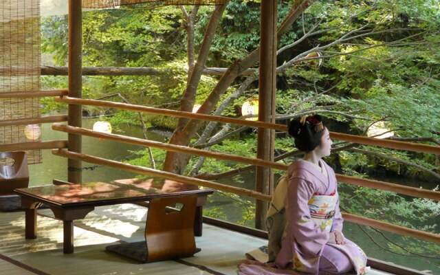 Momijiya Honkan Takao Sansou Ryokan