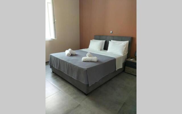 Felou's House 1