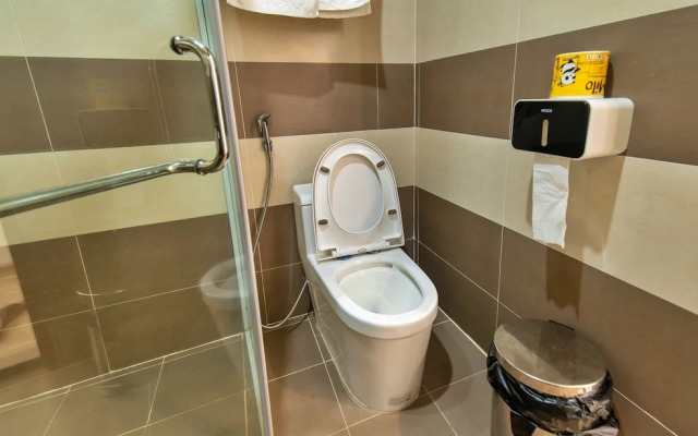 HANZ Noi Bai Airport Hotel