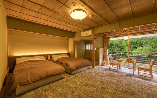 Ooedo Onsen Monogatari Premium Yoshinoya Irokuen