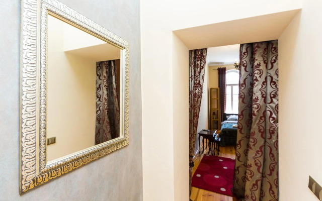 Апартаменти у Львові, на вул. Краківській 26 (Площа Ринок)