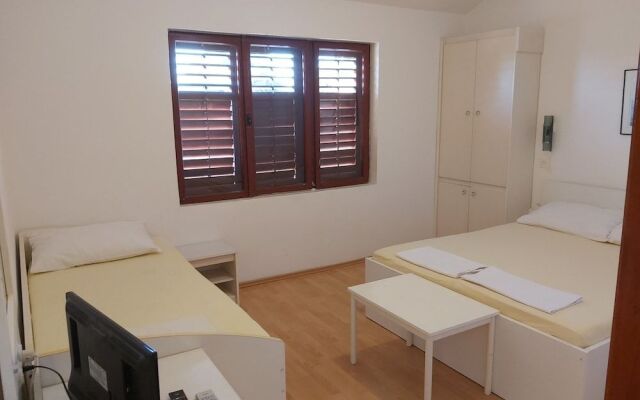 Apartments Vesna