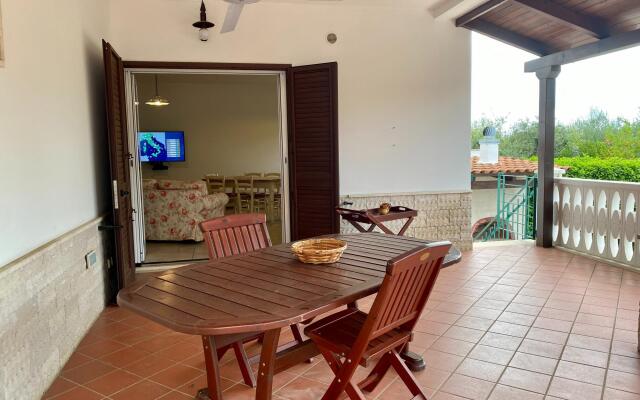 Cozy villa with pool, suitable for families,-Villa Marta