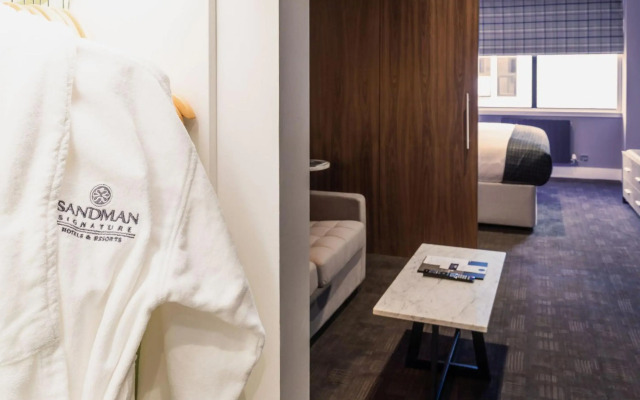 Sandman Signature Aberdeen Hotel & Spa