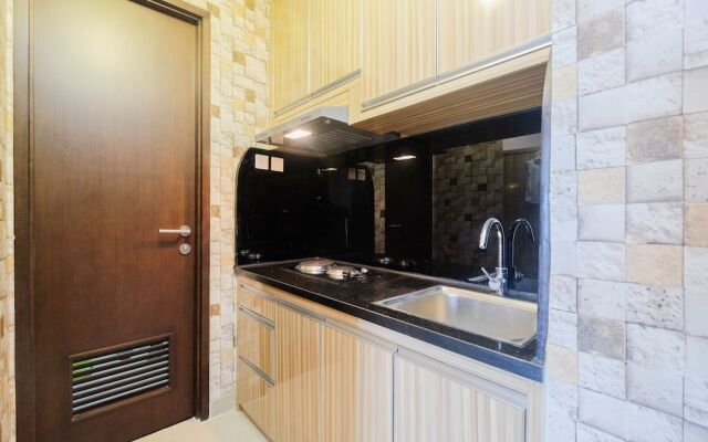 Cozy 1Br Apartment With Workspace At Mustika Golf Residence