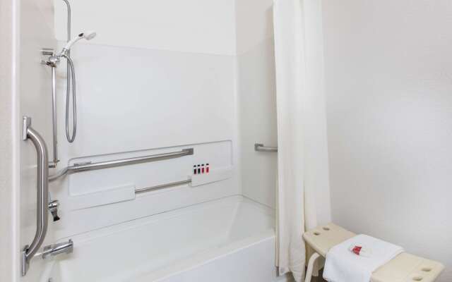 Super 8 by Wyndham Aberdeen MD