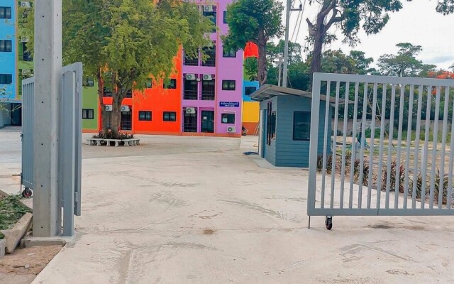 Dinosaur Apartment by OYO