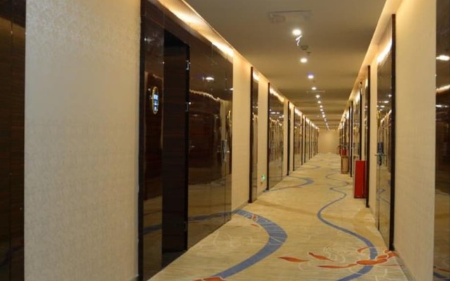 Tiecheng Hotel East Railway Station