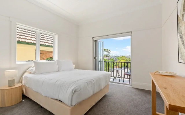 Bright 2-bed Apartment in Coogee