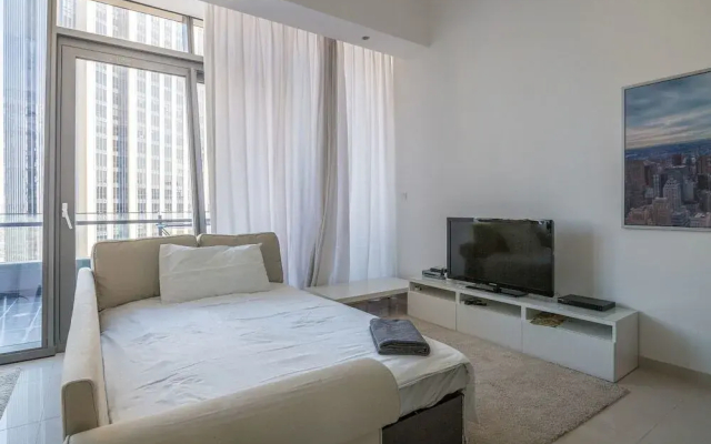 Studio Apartment - Silverene Tower B - MSG 8766 - Apartment in Dubaï - Photo 2
