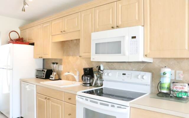 Jamaica Royale 015 - 1 Br Apts