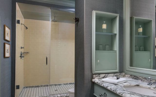 Hotel ICON Autograph Collection by Marriott