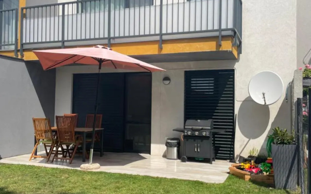 Sunny apartment on the lakes
