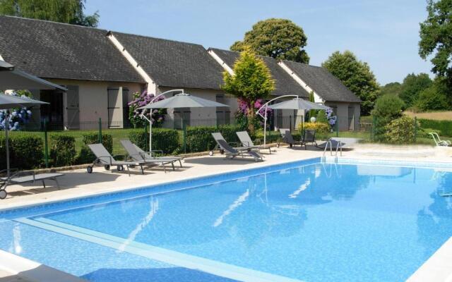 The Originals Relais, Hôtel Restaurant Les Coquelicots