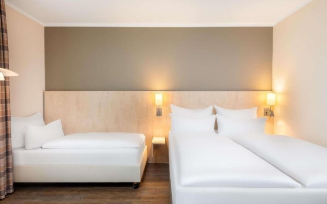 Standard Double Room With Sofa Bed Johannisberg