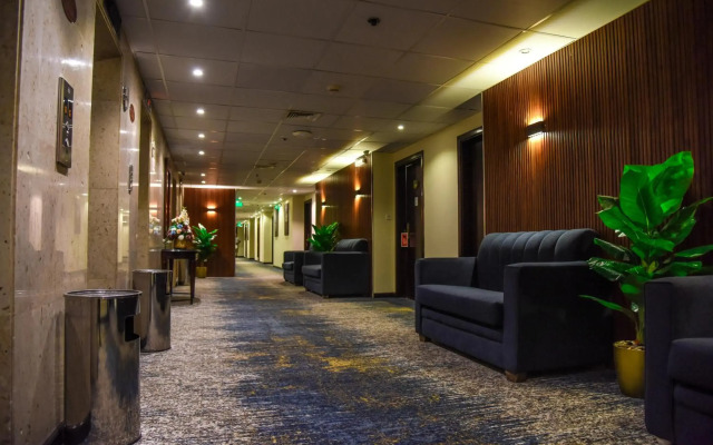 Grand Plaza Al Madina