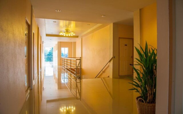 Wattanawan Hotel