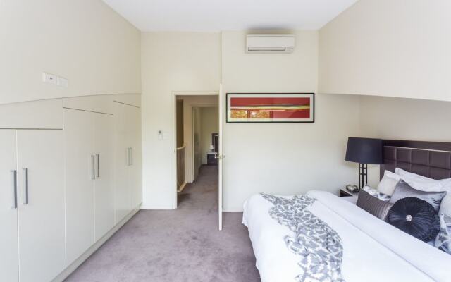 Wentworth Park Apartments