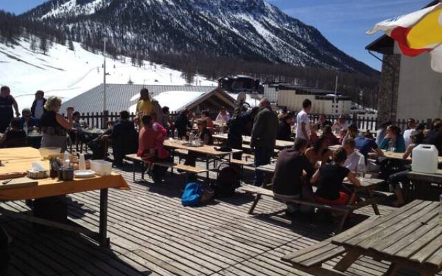 Chalet Hôtel La Rafale