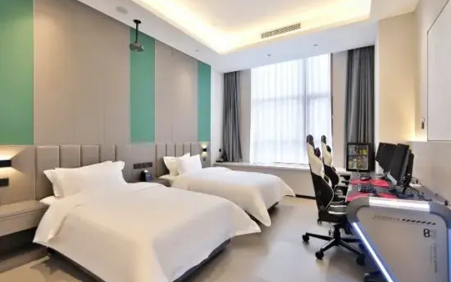 Sweet Fruit E-sports Hotel (Changchun Jida South School)