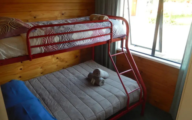 Earnslaw Villa with Lake View