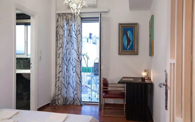 Home plus Acropolis View