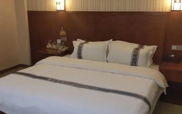 Nanning Pinshu Hotel (Jiangnan Wanda Plaza Tingzi Wharf Branch)