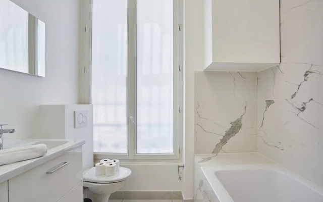 Superb Apartment 3 Bedrooms Center of Paris