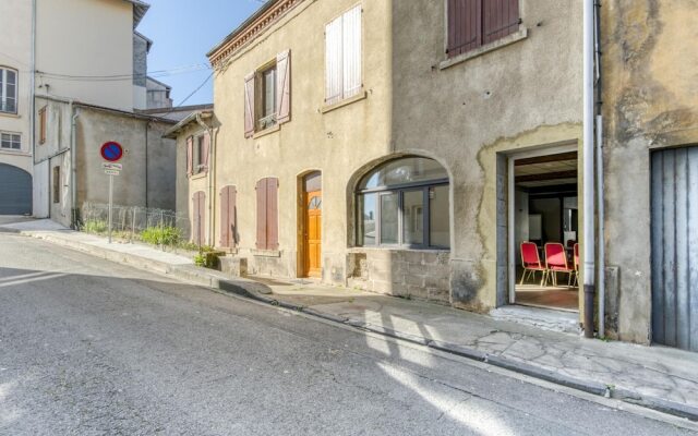 Homely Apartment in Roanne With Terrace