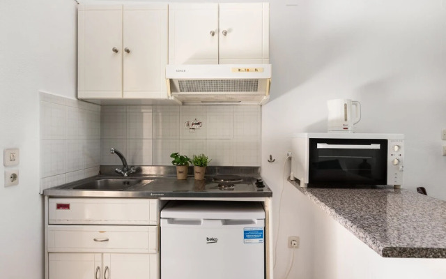Nikiforos Apartments by Konnect, Mesongi