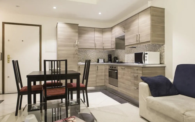 The Queen Luxury Apartments - Villa Serena