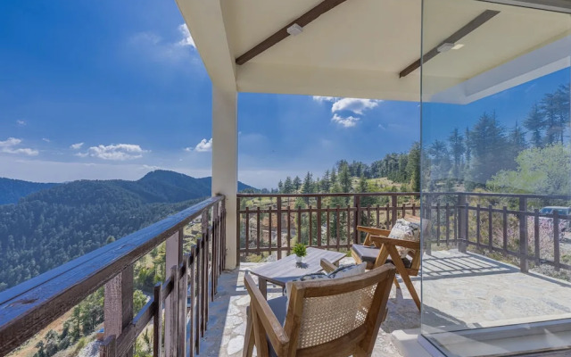 Hotel Wood Winds - A Best Valley View Hotel