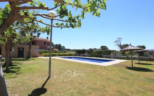 Casa Adosada Para 6 Personas en Cambrils