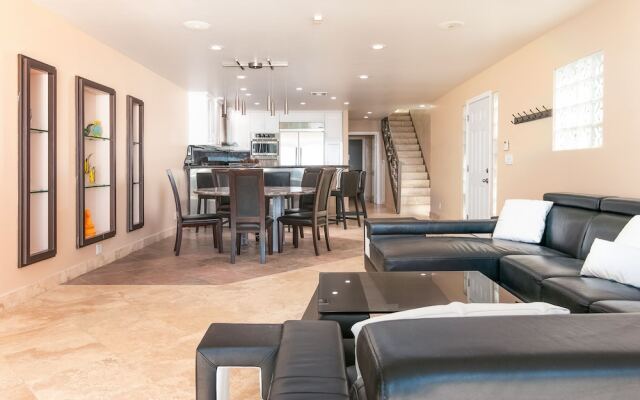 Beachfront Malibu Paradise Home Home