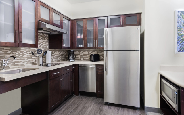 Staybridge Suites Miami International Airport by IHG