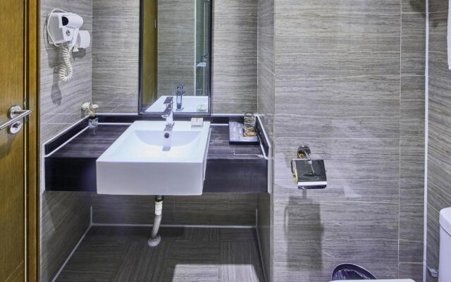 Insail Hotels (Pazhou Exhibition Center KeCun Metro Station Dunhe Road Branch Guangzhou)
