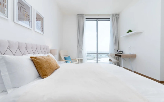 Superhost - Stunning Canal And City Views From This Condo