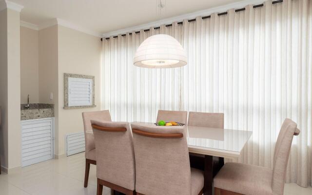 Aluguel Apartamento 2 quartos s 1 suíte Bombas SC