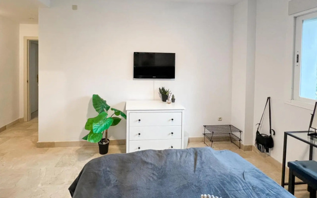 57-Beautiful Apartment with Stunning Views in Calahonda, Mijas