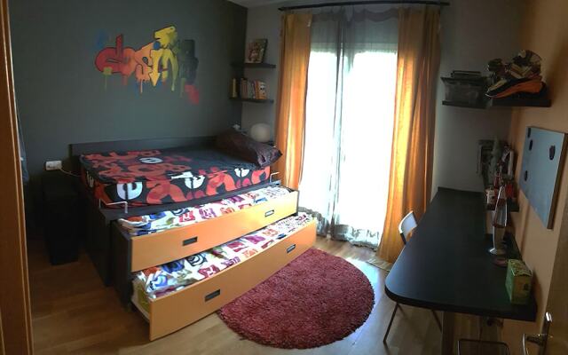 Sea&Mountain Villa w Pool close to BCN Center