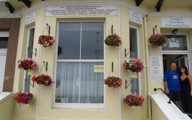 seaspray bed and breakfast