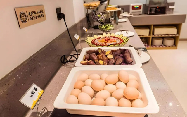 City Comfort Inn Dongfang Donghai Road Sports Square