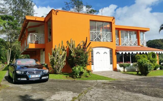 House with 3 Bedrooms in Saint-Joseph , with Wonderful Sea View, Enclosed Garden And Wifi