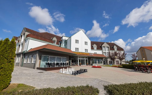 Thermenhotel Kurz