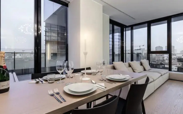 Solaria 4D In Luxury Skyscraper