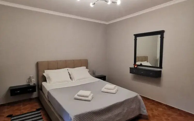 Antonela Sunshine Apartment by CorfuEscapes
