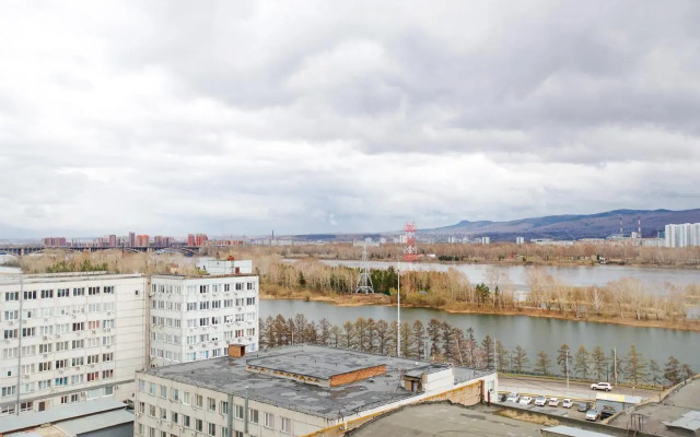 Саквояж на улице Дубровинского