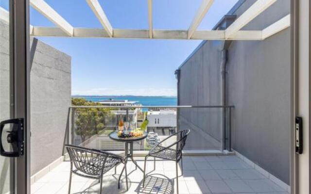 Avra Seabreeze', 503/4-8 Bullecourt Street